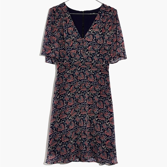 Madewell Orchard Flutter-Sleeve Dress in Fan Floral Mix - Picture 4 of 4